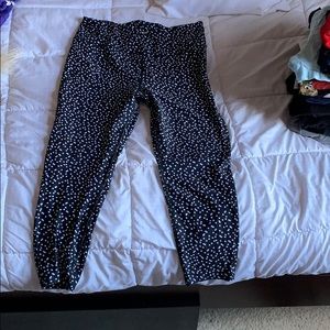 Poko-Dot Ankle Leggings